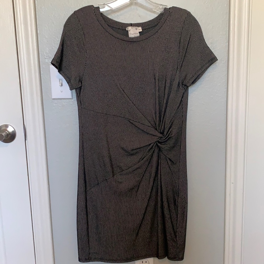 Knot dress